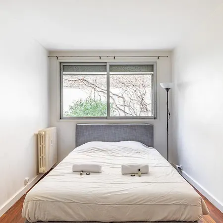 Guestready - Appt Avec Tour Eiffel Vues *